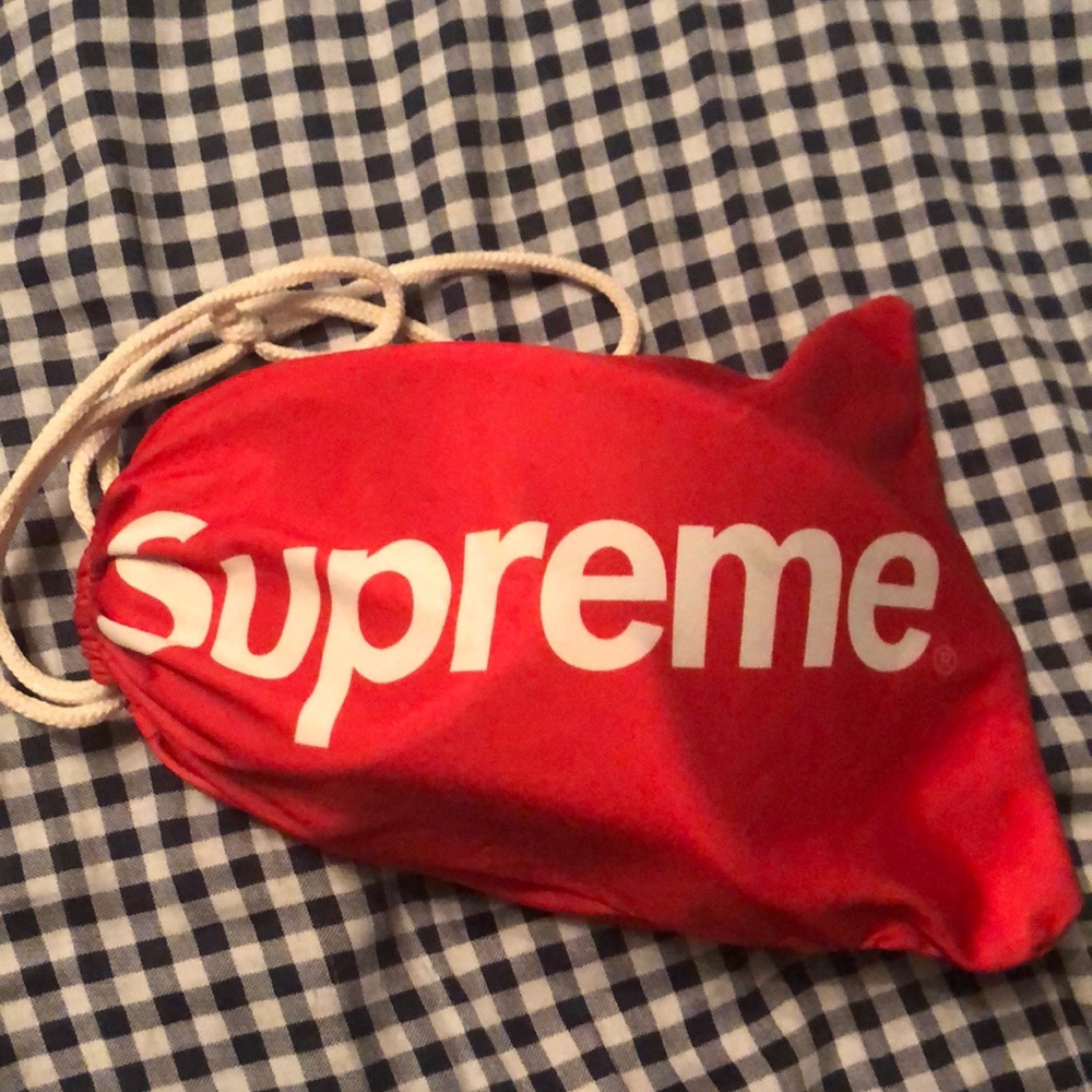 Supreme ski goggles